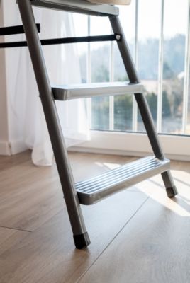 Échelle domestique en acier à un côté, DRABEST, 7 marches, capacité de charge 125 kg, 1 pièce.