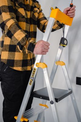 Échelle en aluminium à marches larges DRABEST 5 marches avec étagère, capacité de charge 150 kg, 1 pièce.