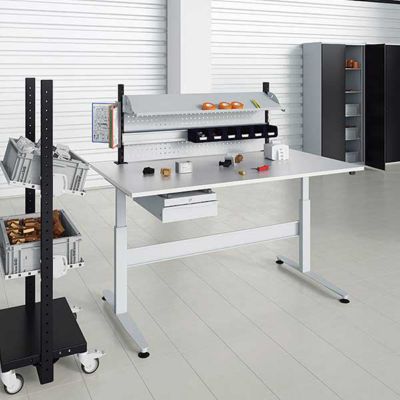Établi pour atelier réglable - Charge max 140kg - Dim 2000x750x728/1128mm - W010140032
