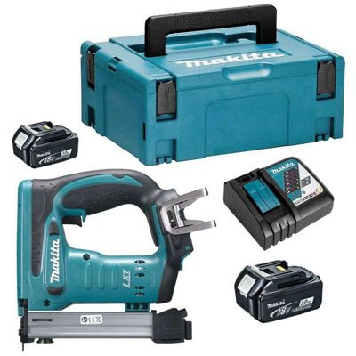Agrafeuse 18 V Li Ion 3.0 Ah 10 mm avec coffret DST221RFJ Makita
