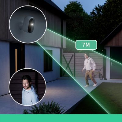 2 caméras de vidéosurveillance extérieures 2K blanches Arlo Essential2