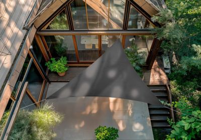 Voile d'ombrage Rivage triangulaire 3 6m de côté ardoise Jardiline