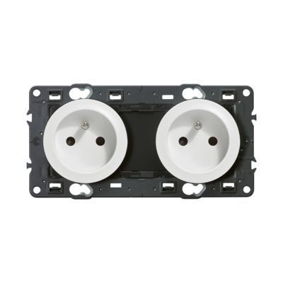 Mécanisme de prise 2 prises 2 P+T Legrand Céliane blanc