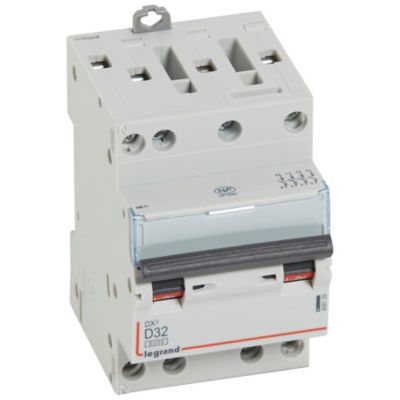 DX3 Disjoncteur 4P courbe D 6kA10kA 3M LEG408129