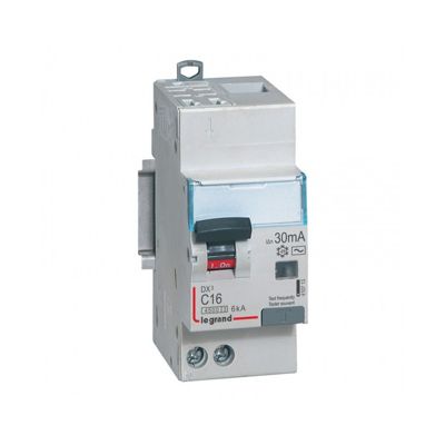 DX3 Disjoncteur différentiel 1P+N C10 4 5kA type AC 30mA Auto LEG410712