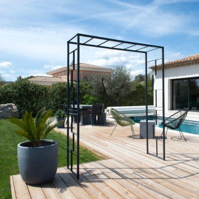 Arche de jardin Linéale en acier grand modèle + 4 supports à enfoncer