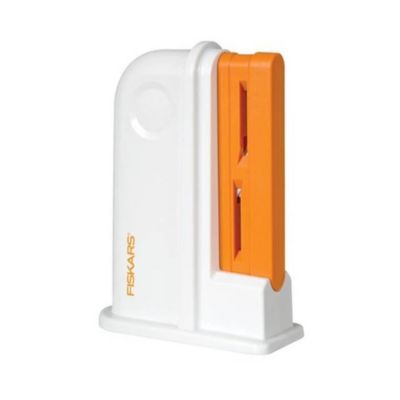 Fiskars Aiguiseur de Ciseaux Universel - vue 3