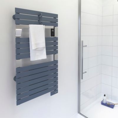 Sèche-serviettes électrique à  inertie fluide Sauter Asama connectable bleu gris 500W + soufflerie 1000W