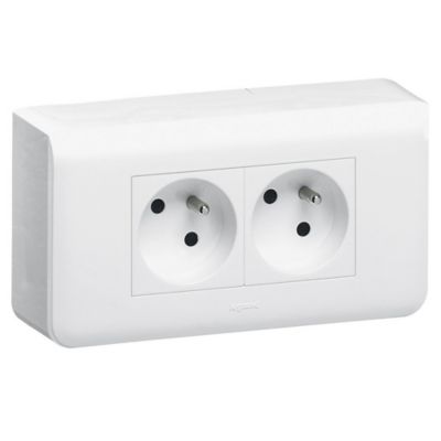 Prise deux pôles + terre Legrand Mosaïc en saillie, lot de 2