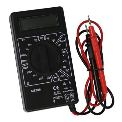 Multimètre digital ampères, volts, ohms M830A 19CAL