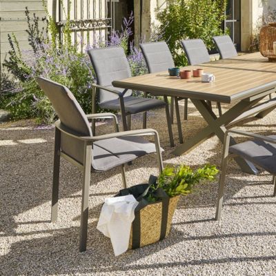 Fauteuil de jardin empilable Diese mocha & praline en aluminium traité époxy Hespéride - vue 1