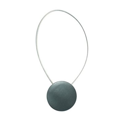 Aimant rond en métal finition canon de fusil et lien métal.