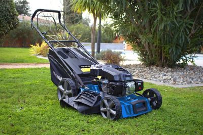 Tondeuse thermique tractée 173 cc Hyundai 50cm