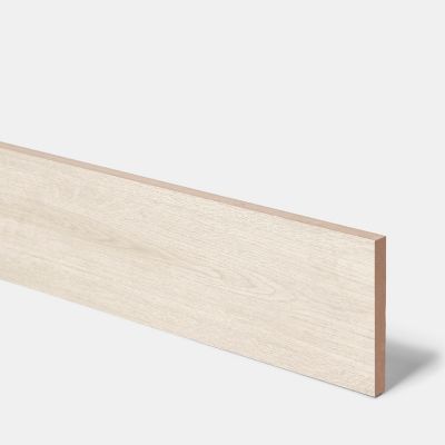 Plinthe de cuisine Goodhome Chia chêne clair H. 15 cm x l. 2.4 m x Ep. 16 mm - Goodhome