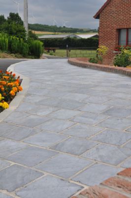 Pavé pierre bleue 30 x 30 cm, ép.25 mm