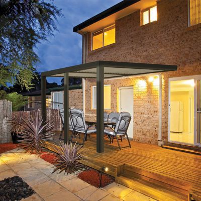 Tonnelle adossée Inéa