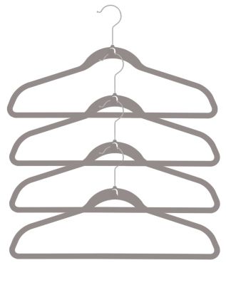 Lot de 4 cintres en feutre effet velours gris