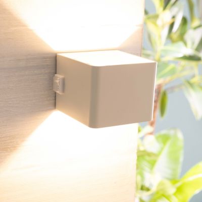 Applique magnétique d'extérieur ISEO BRILLIANT Rechargeable LED Détecteur 300lm USB - vue 3