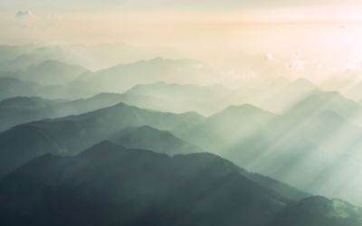 Papier peint panoramique Komar Hazy Hills L.4 m x l.250 cm