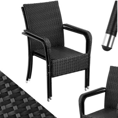 Chaise en résine tressée résistante et durable noir