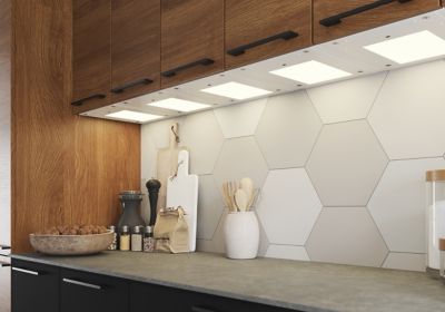 Tablette avec LED integrées de dessous de meuble haut GoodHome Caraway blanc l. 26,4 cm x L. 31,9 cm x H. 18,2 mm - Goodhome