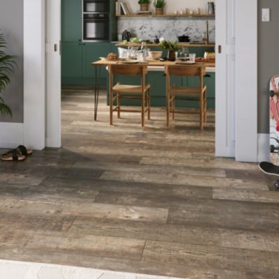 Sol stratifié clipsable Tipton chêne brun 8 mm compatible pièces humides