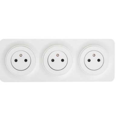 Prise avec terre triple Jacobsen Espen blanc composable