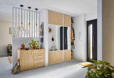 Porte de placard coulissante avec miroir effet chêne clair profil blanc GoodHome Arius H. 248,5 x L.