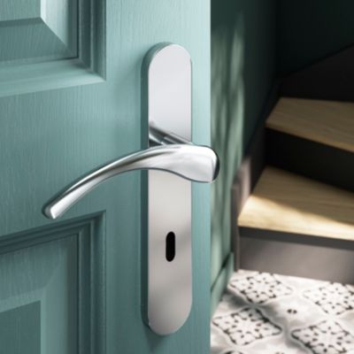 Ensemble poignée sur plaque rond serrure GoodHome Ruis effet chromé gris L.138.5mm x l.42mm entraxe 