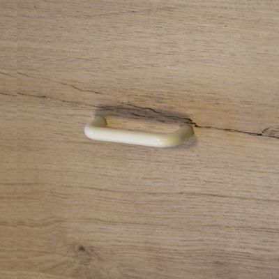 Poignée de meuble nœud Plastic Plastique satin blanc l.73mm x H. 10mm entraxe 64mm