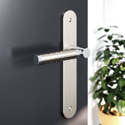 Ensemble poignée sur plaque rond GoodHome Brigg effet chrome et nickel satin gris L.132mm x l.40mm e