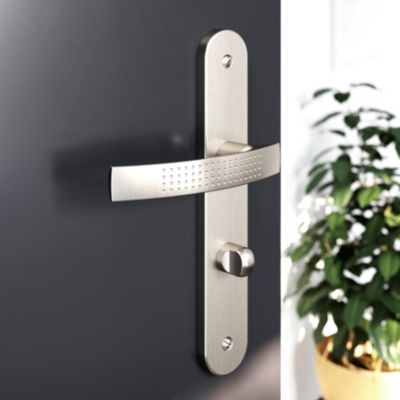 Ensemble poignée sur plaque rond à condamnation GoodHome Diss effet nickel satin gris L.139mm x l.40