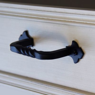 Poignée de meuble nœud Gwareg acier noir l.127mm x H. 27mm entraxe 102mm