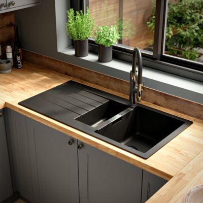 Evier à encastrer en composite quartz gris 1,5 bacs et égouttoir l. 50 x H. 30,4 x P. 19,7 cm GoodHome Torla - Goodhome