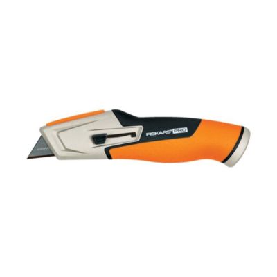 Cutter à lame rétractable FISKARS CarbonMax Sécurité optimale Lames durables Changement rapide - vue 3