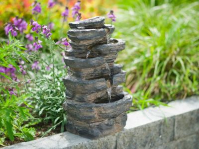 Fontaine de jardin Miras avec cascade et éclairage LED Ubbink - vue 2