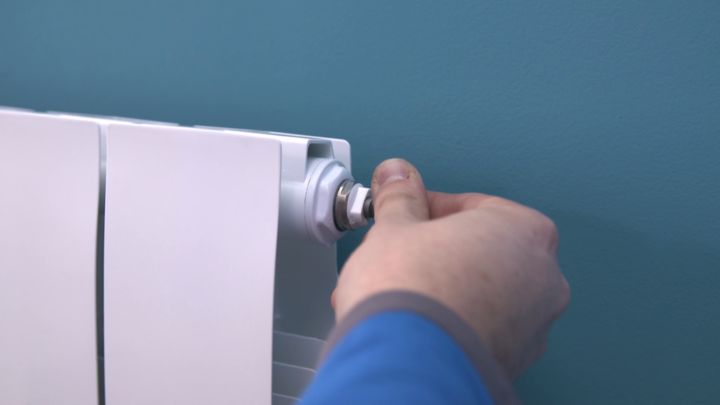 Comment déplacer un radiateur eau chaude | Castorama
