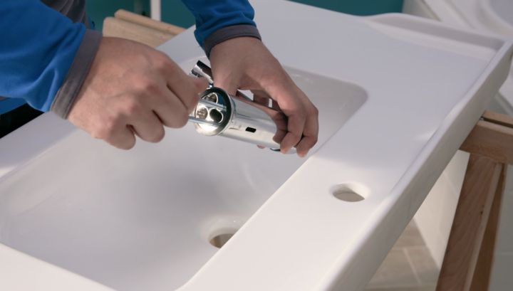 Comment Fixer Vasque Sur Meuble