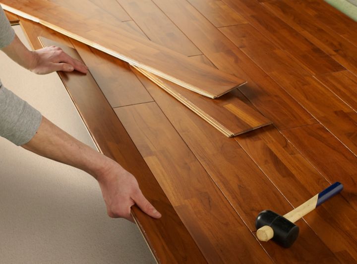 Parquet stratifié à clipser