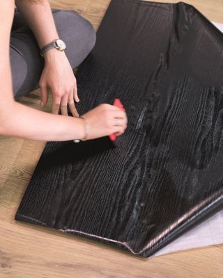 Adhésif décoratif d-c-fix® Uni brillant noir 2m x 0.675m