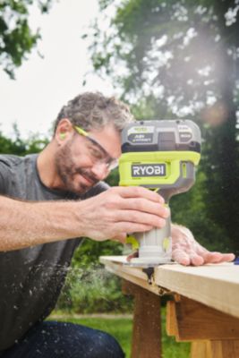 Affleureuse sans fil Ryobi RTR18 18V ( sans batterie)