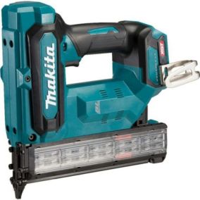 agrafeuse / cloueuse électrique MAKITA  18GA 2.5 Ah 40.0 V sans fil