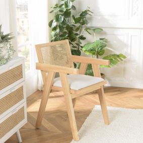 ALBANE - Fauteuil bois d'Hévéa assise tissu blanc dossier rotin naturel