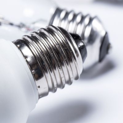 AMPOULE LED 7W CHAUDE E27 230V RSL022