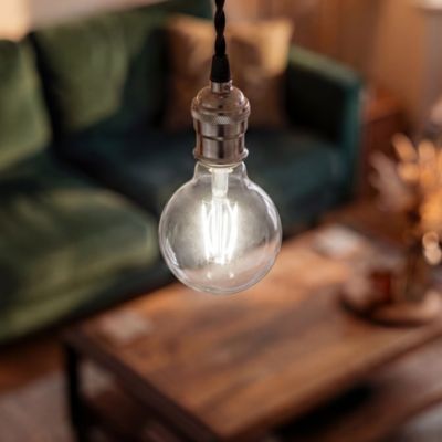 Ampoule LED E27 globe filament transparent 806 lm blanc neutre 3,8W grade A Jacobsen