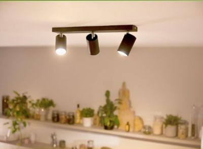 Ampoule LED GU10 spot 375 lm blanc chaud 2,1W grade A Philips