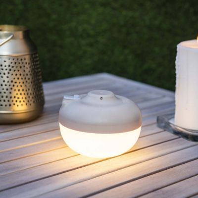 Ampoule LED solaire rechargeable Cherry IP54 900lm 9W blanc chaud Newgarden