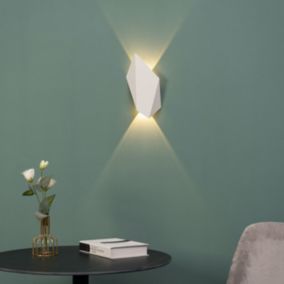 Applique blanche LED au design géométrique - Giada