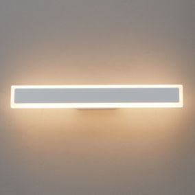 Applique blanche LED intérieur ou extérieur 62,5 cm - Mattea