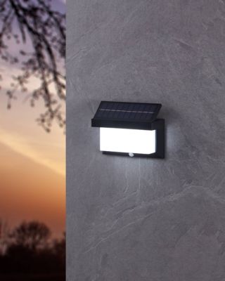 Applique extérieure solaire LED integrée Utrera noir IP44 800lm Eglo